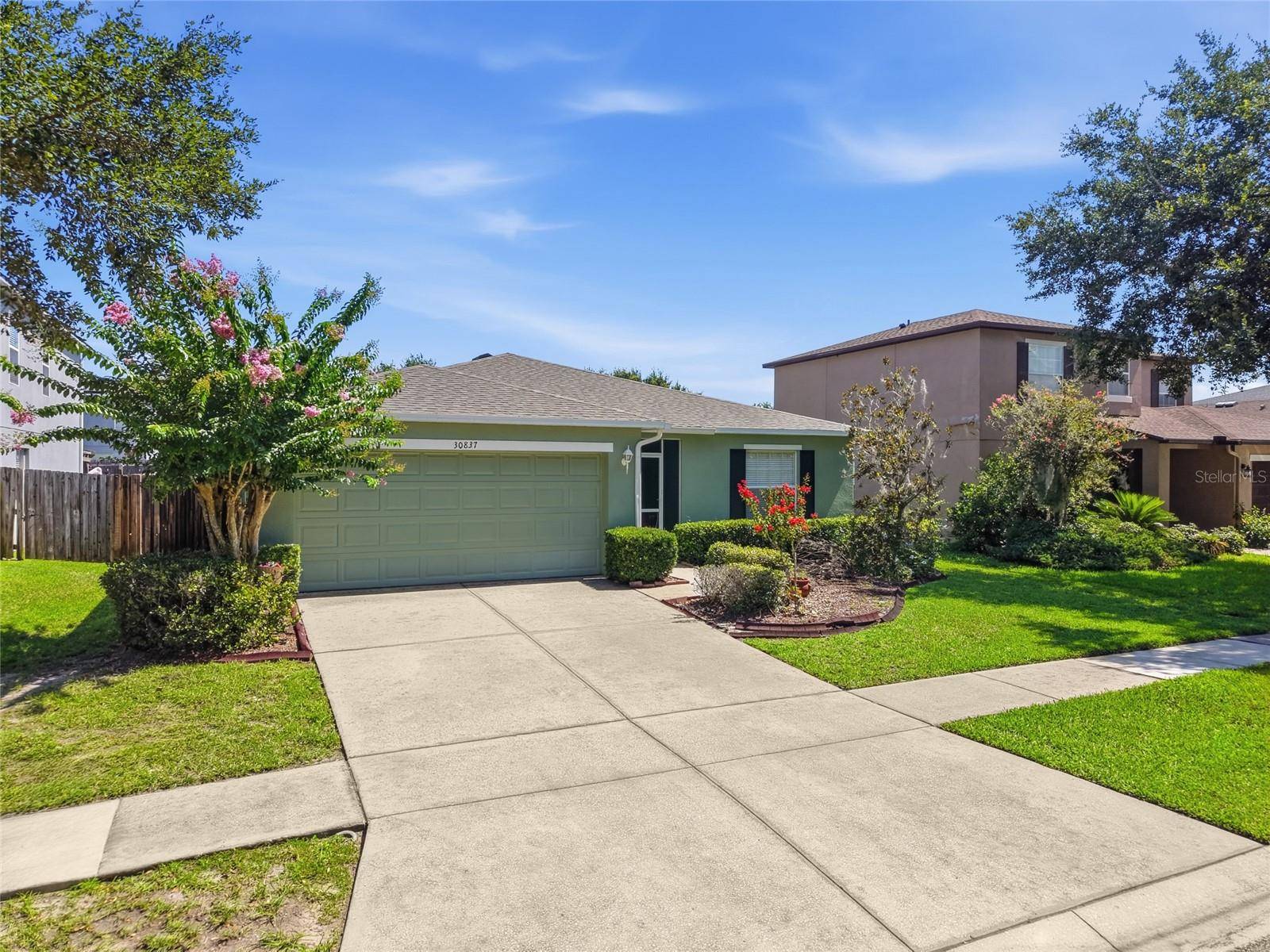 30837 SONNET GLEN DR, Wesley Chapel, FL 33543