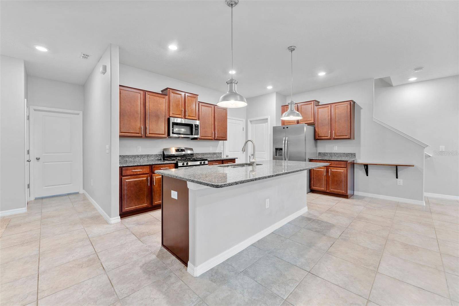 16912 RED BRICK LN, Land O Lakes, FL 34638