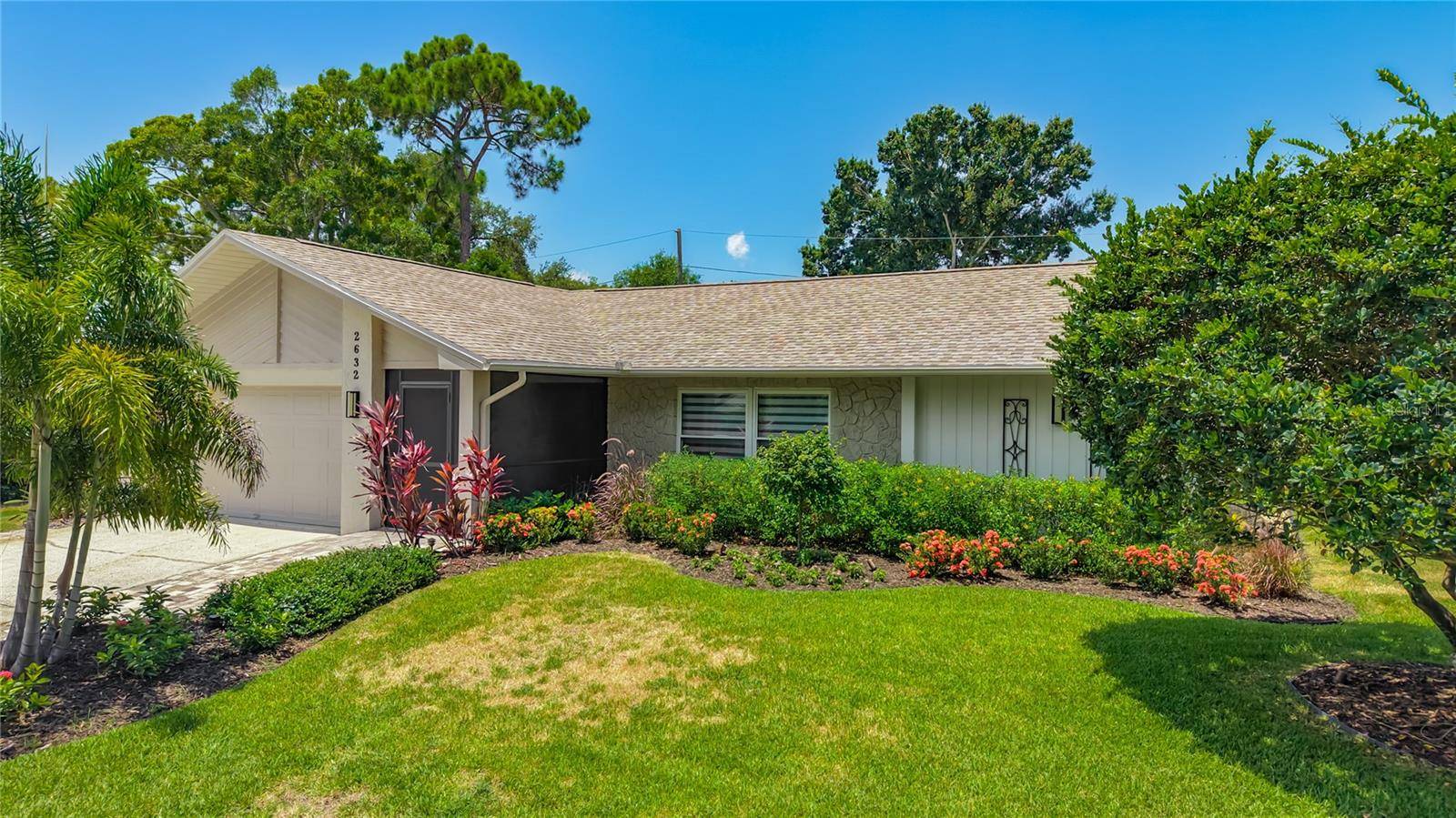 2632 CAMILLE DR, Palm Harbor, FL 34684