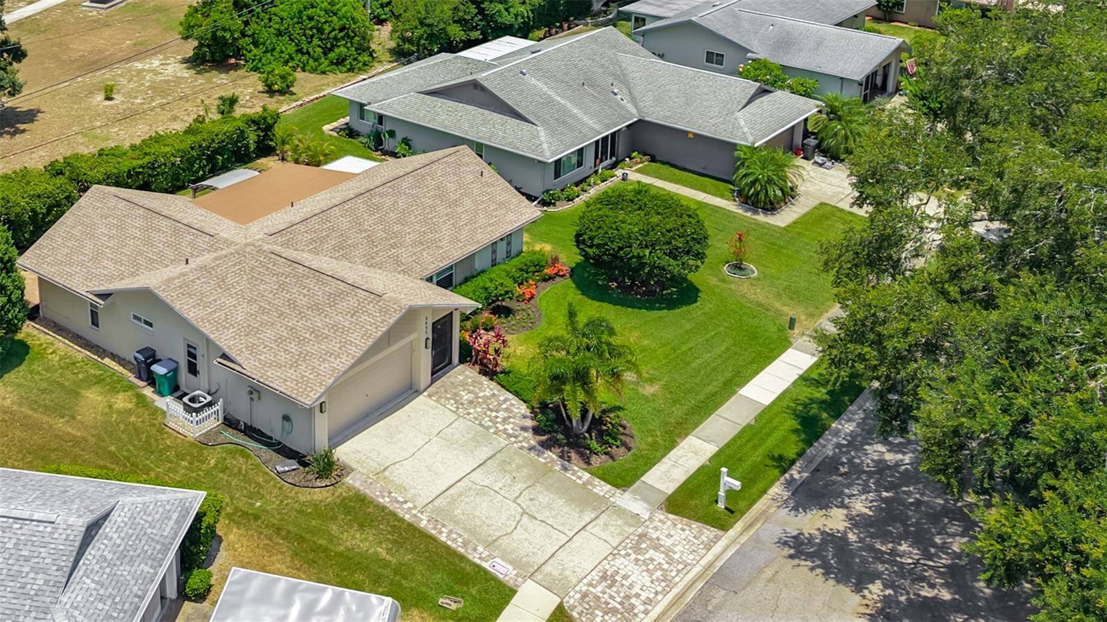 2632 CAMILLE DR, Palm Harbor, FL 34684