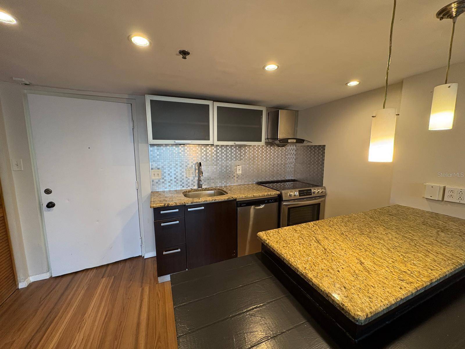 701 S MADISON AVE #309, Clearwater, FL 33756