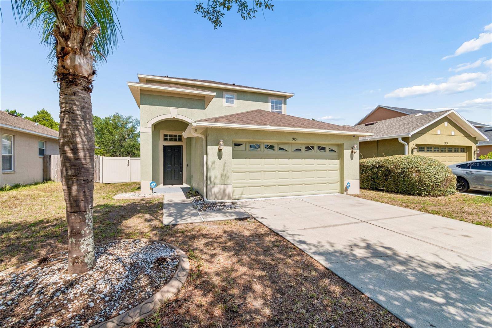 915 WINDTON OAK DR, Ruskin, FL 33570