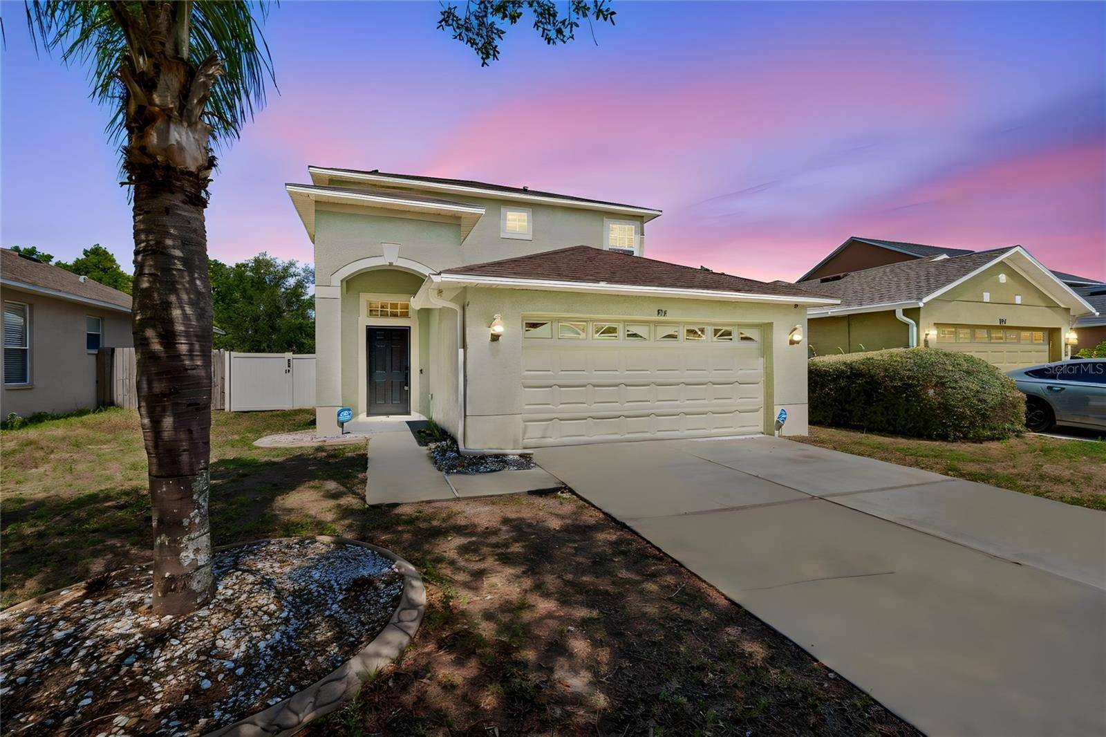 915 WINDTON OAK DR, Ruskin, FL 33570