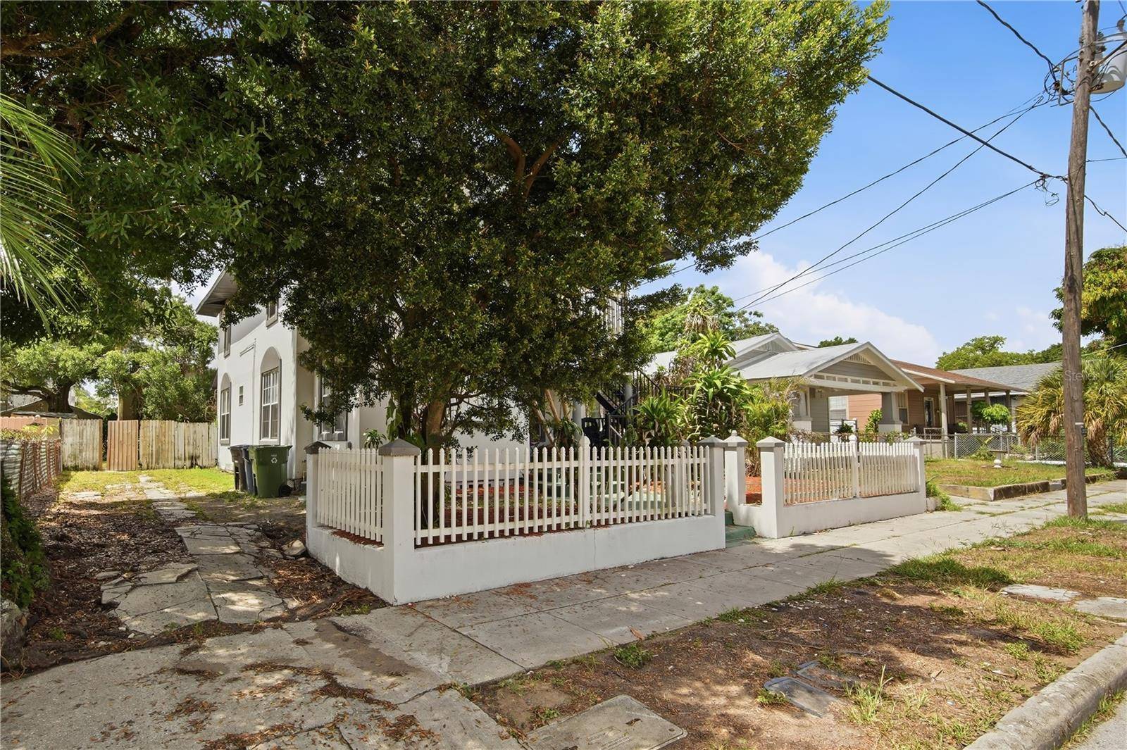 1211 1/2 E 17TH AVE, Tampa, FL 33605