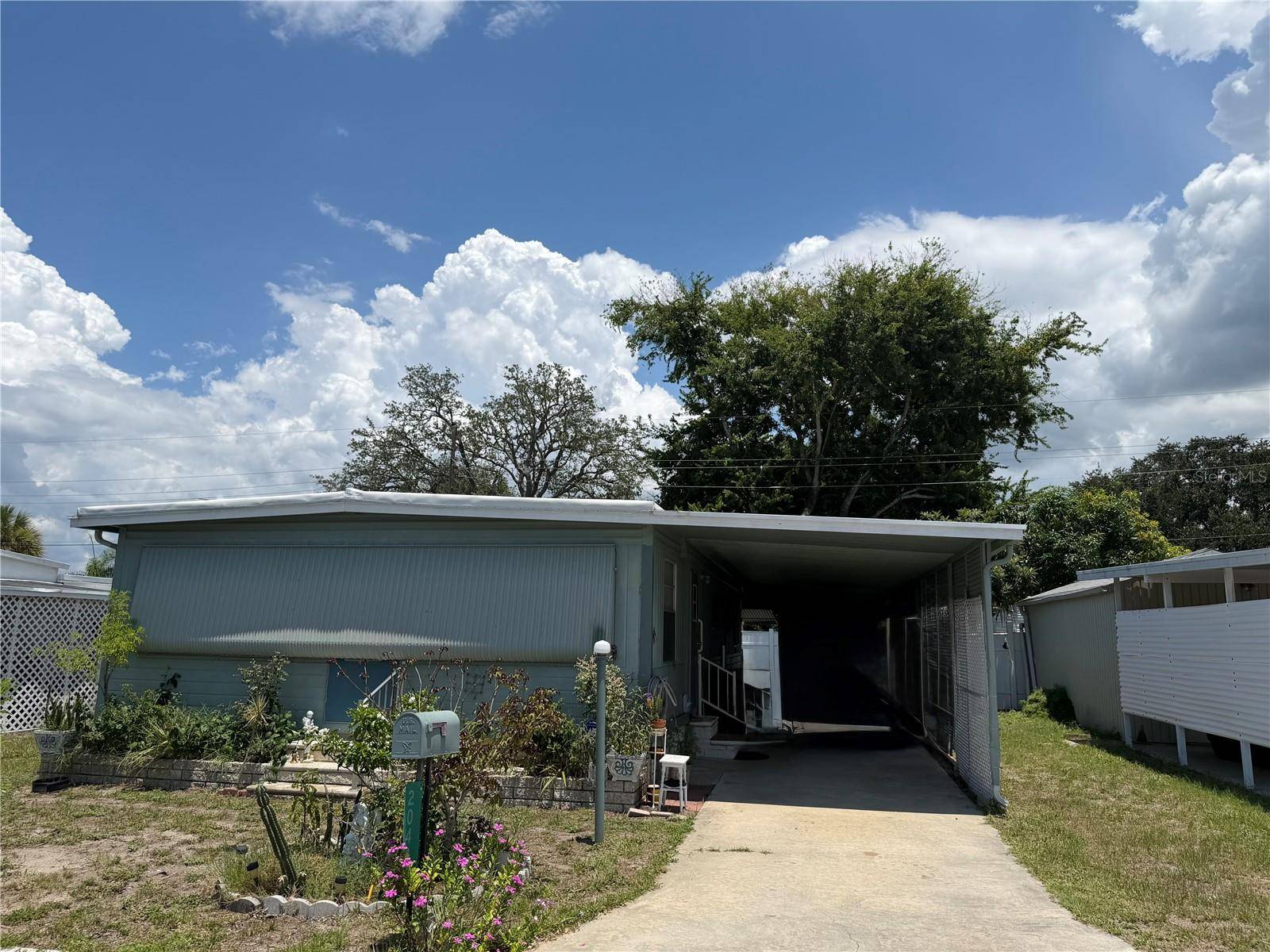 2044 HOYLE DR, Holiday, FL 34691