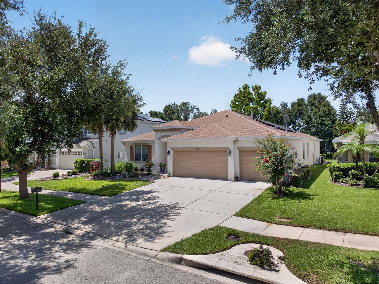 15601 STARLING WATER DR, Lithia, FL 33547