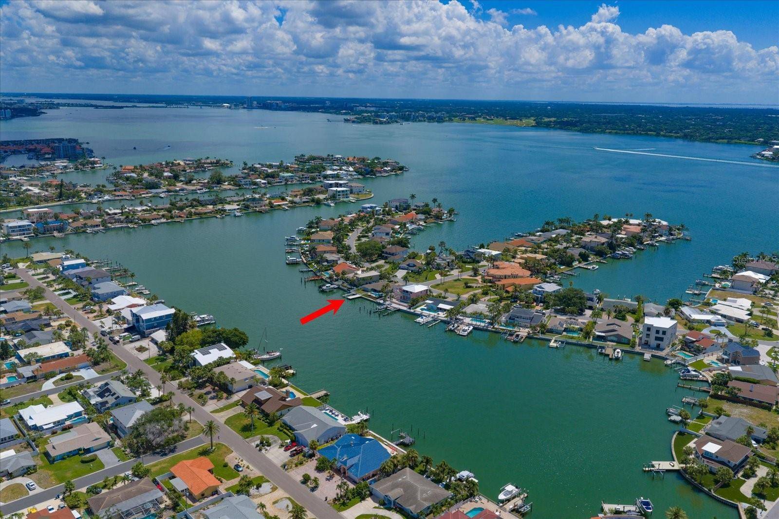 2218 DONATO DR, Belleair Beach, FL 33786