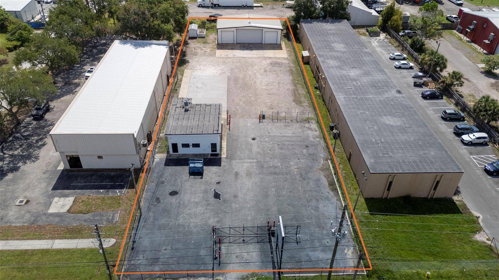 12433 66TH ST, Largo, FL 33773