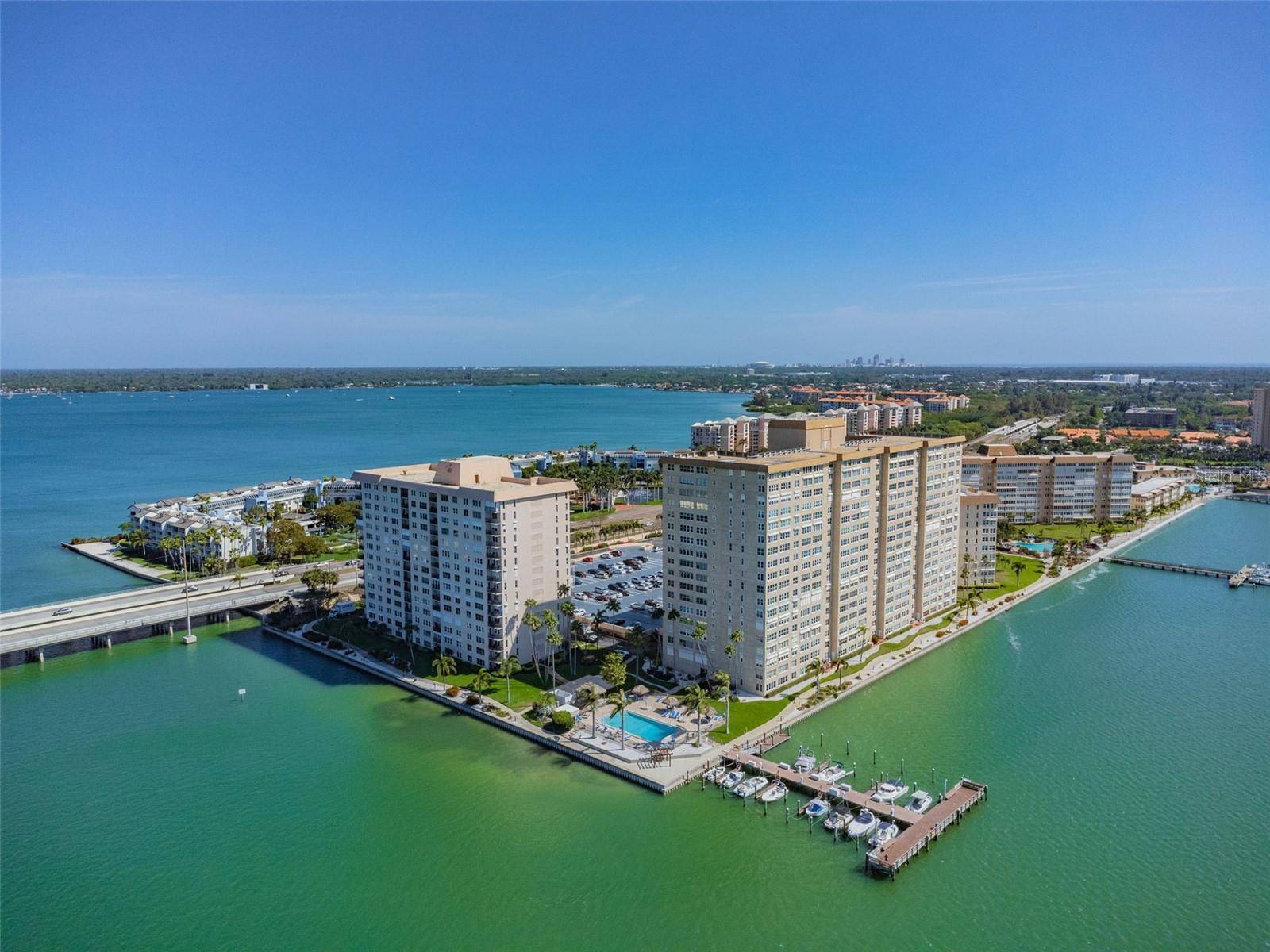 5200 BRITTANY DR S #1508, St Petersburg, FL 33715