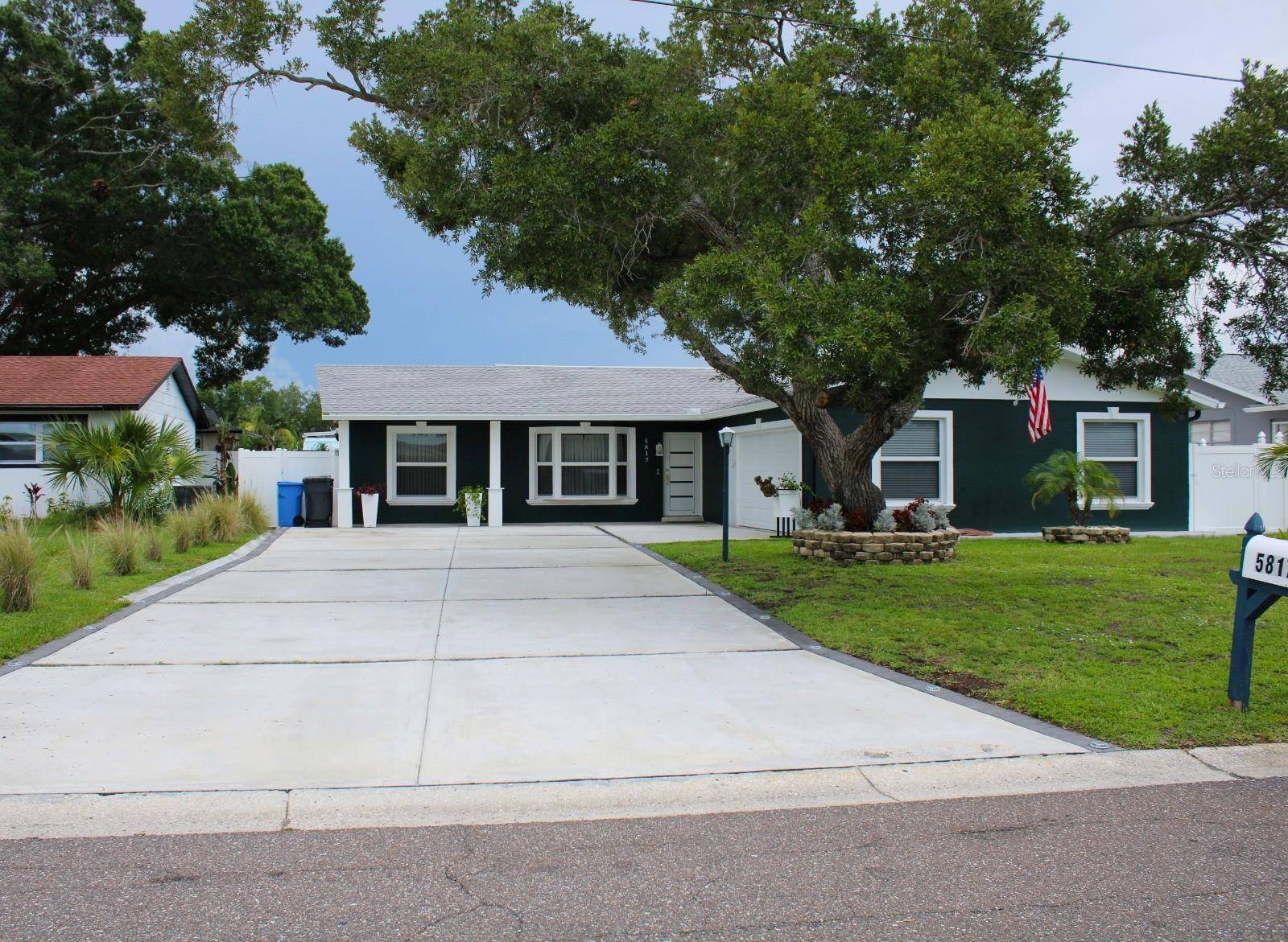 5817 TAMPA SHORES BLVD, Tampa, FL 33615