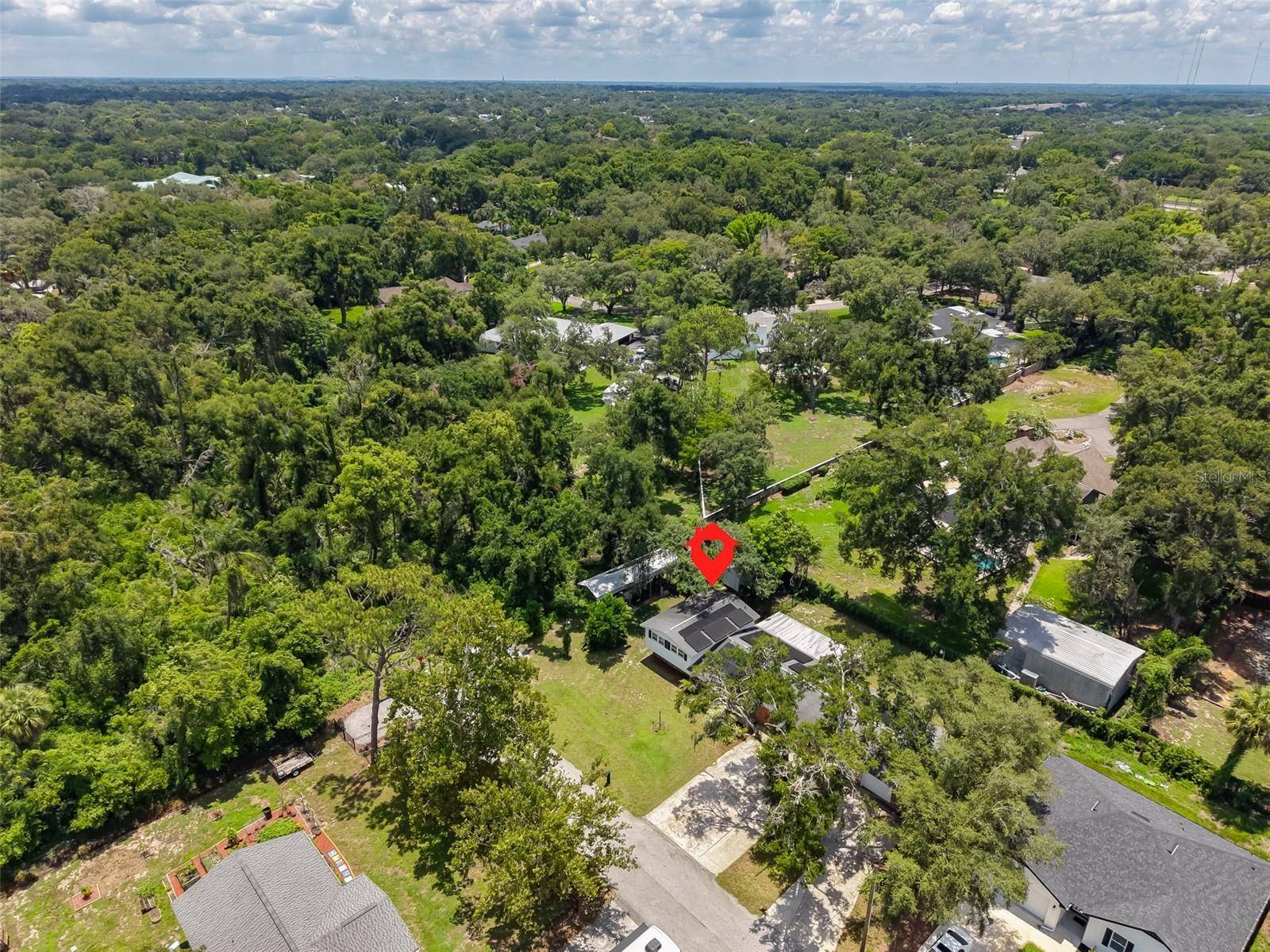 401 OVERLAND DR, Brandon, FL 33511
