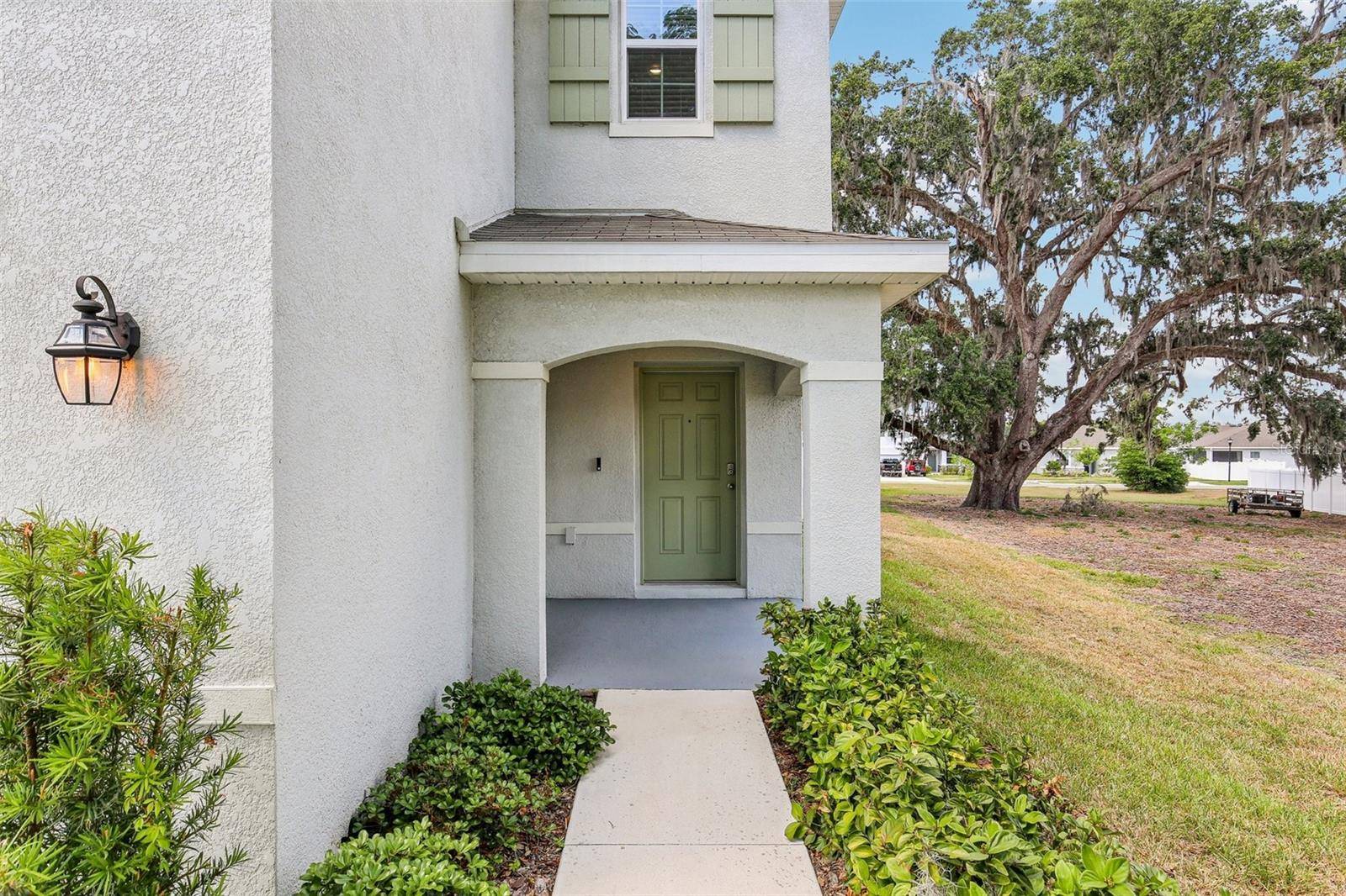 36557 NIGHT STRAWBERRY CT, Dade City, FL 33525