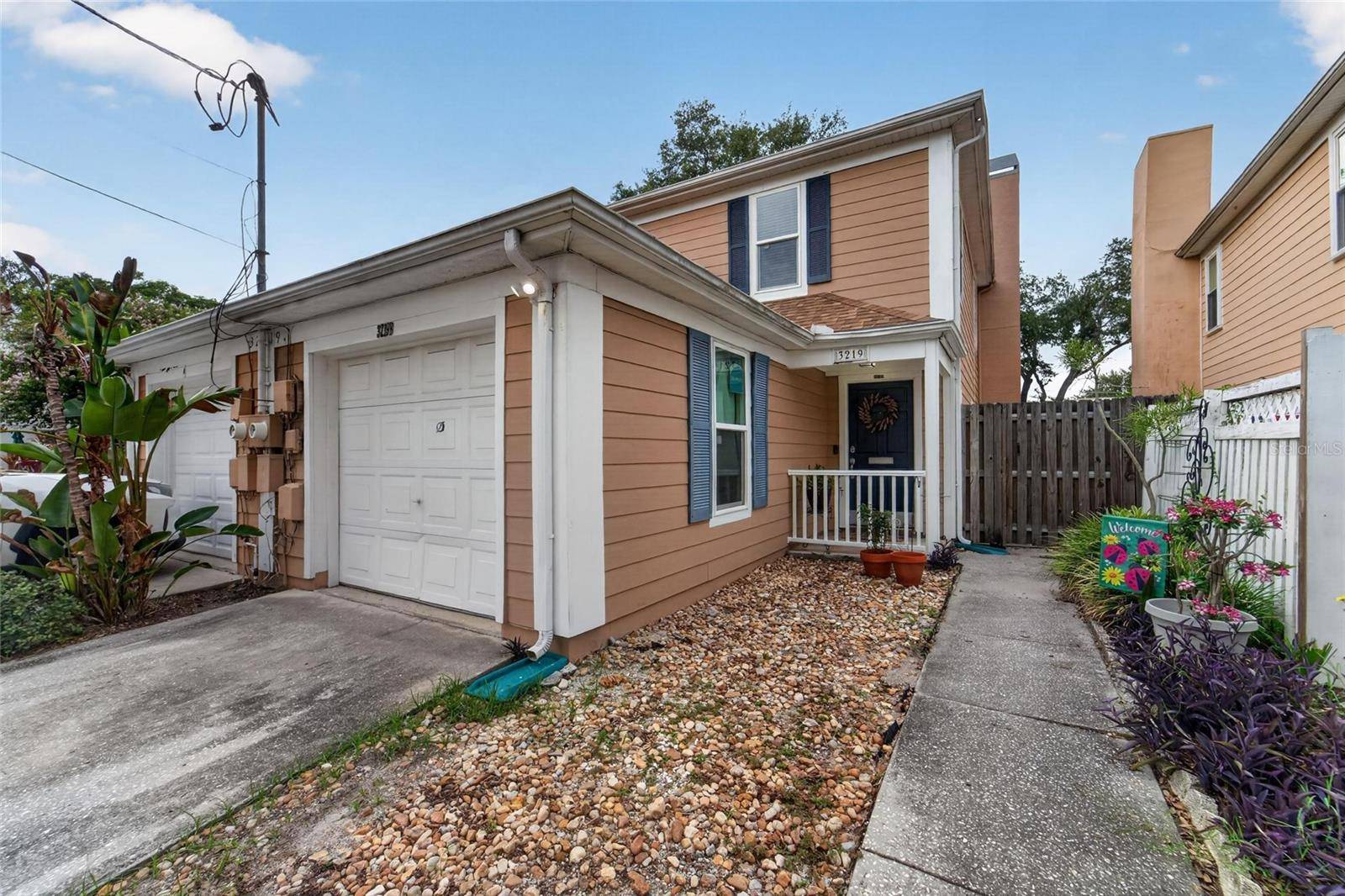 3219 W SANTIAGO ST #B, Tampa, FL 33629