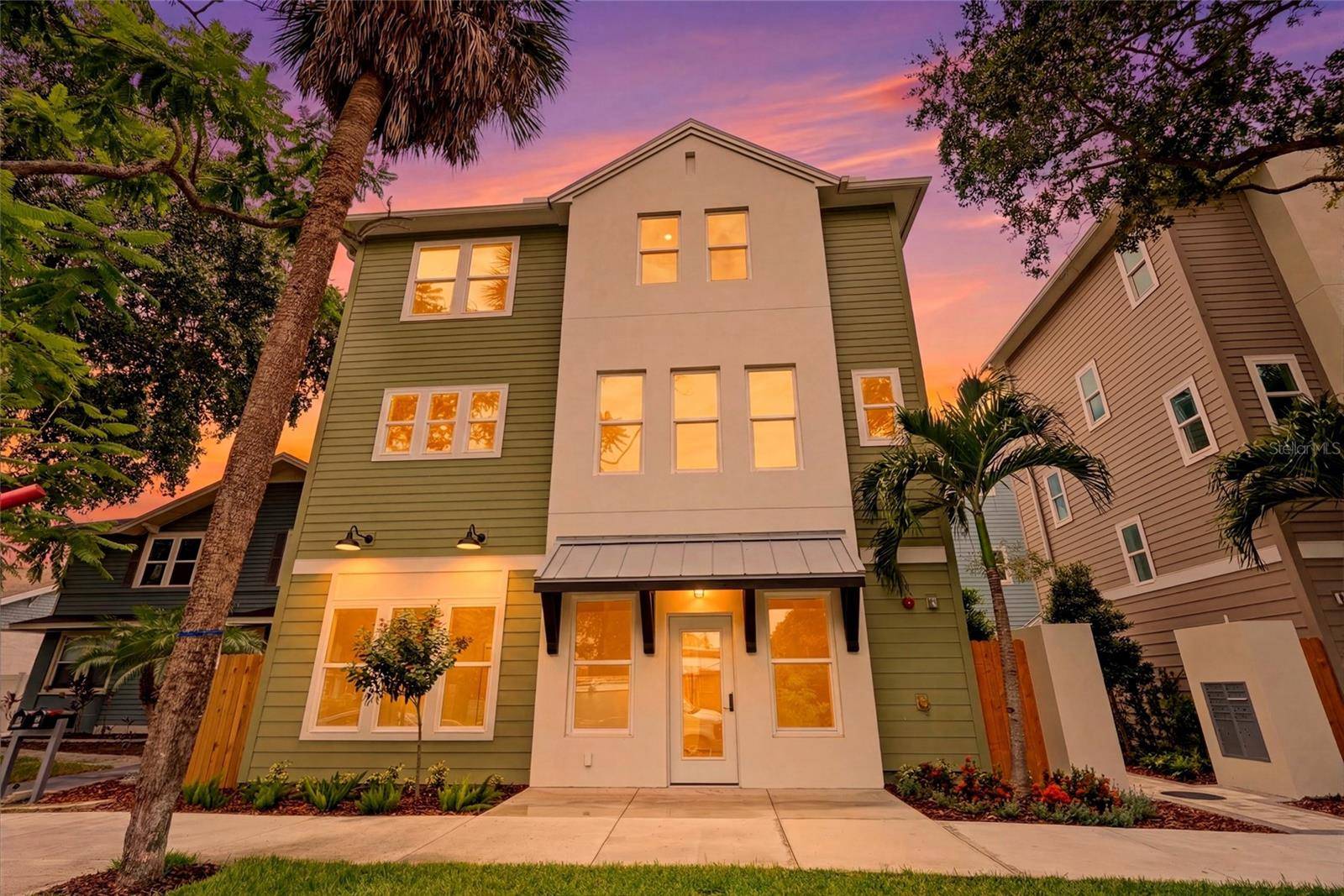 2540 1ST AVE N, St Petersburg, FL 33713