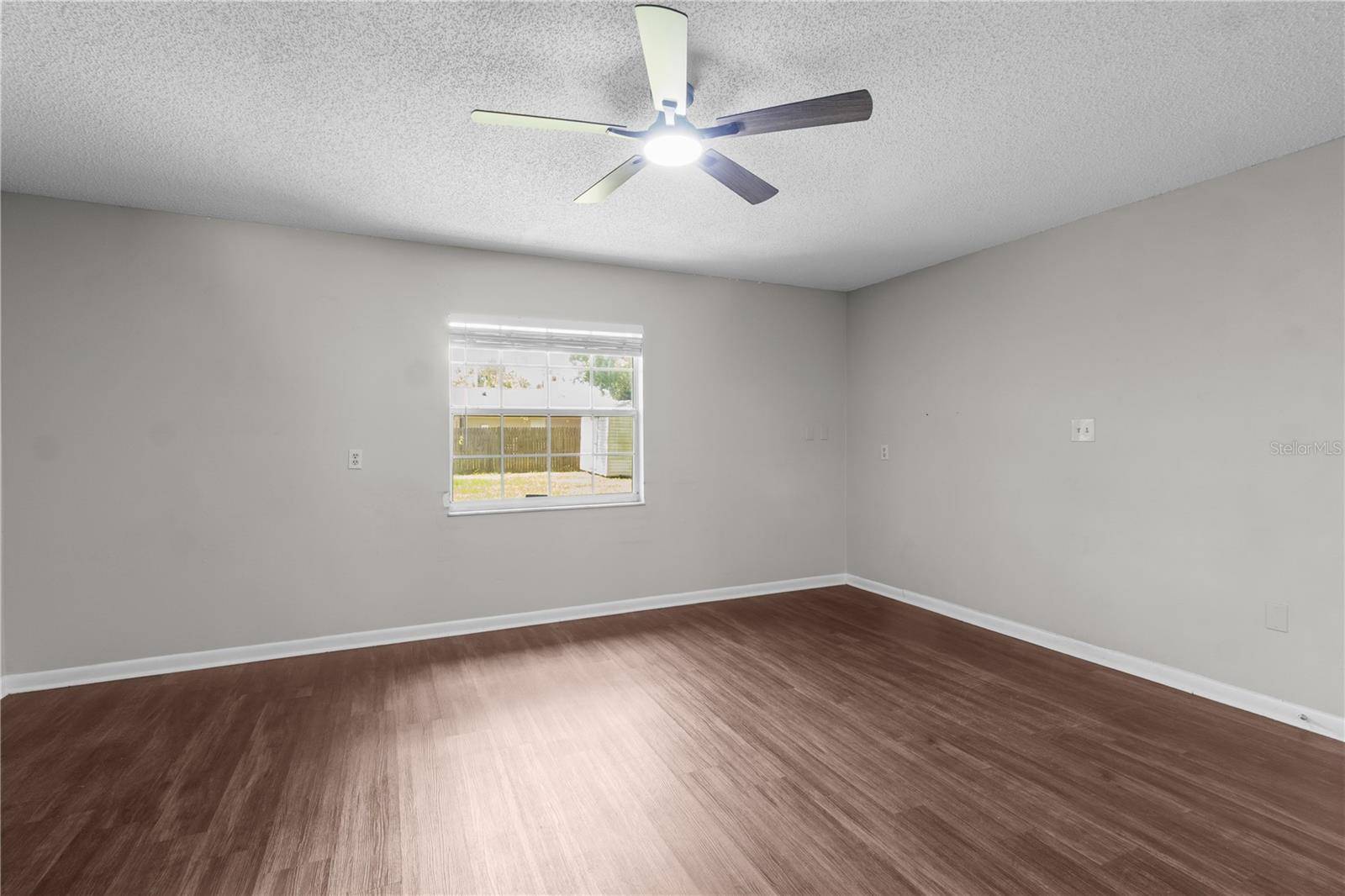 2417 ROSLYN LN, Lakeland, FL 33812