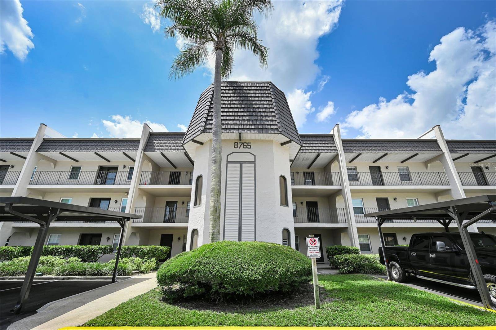 8765 BARDMOOR BLVD #306, Seminole, FL 33777