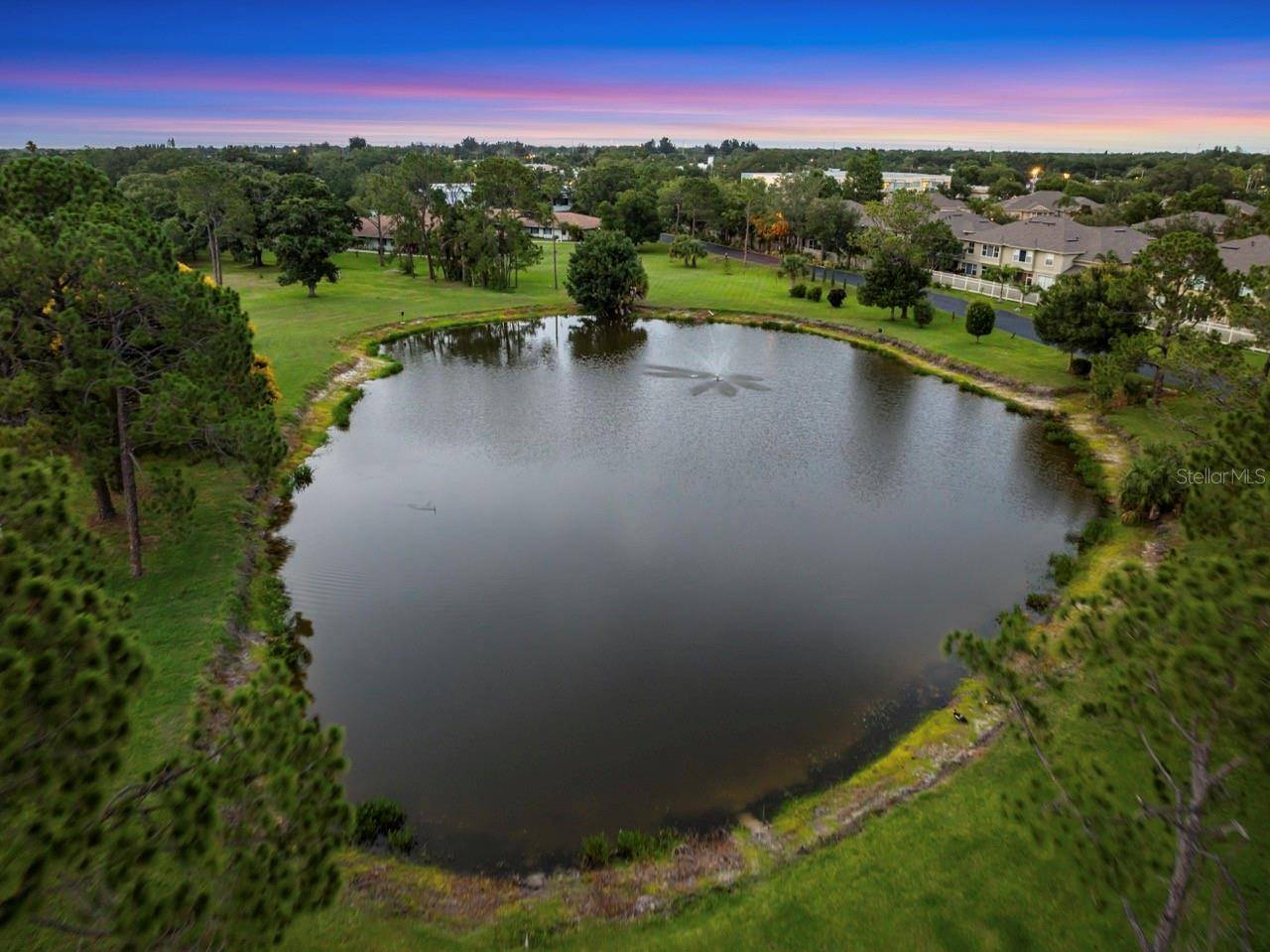 8235 BURGUNDY DR N #3, Pinellas Park, FL 33781
