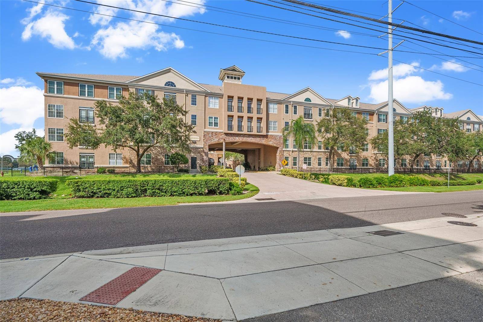 4221 W SPRUCE ST #2423, Tampa, FL 33607