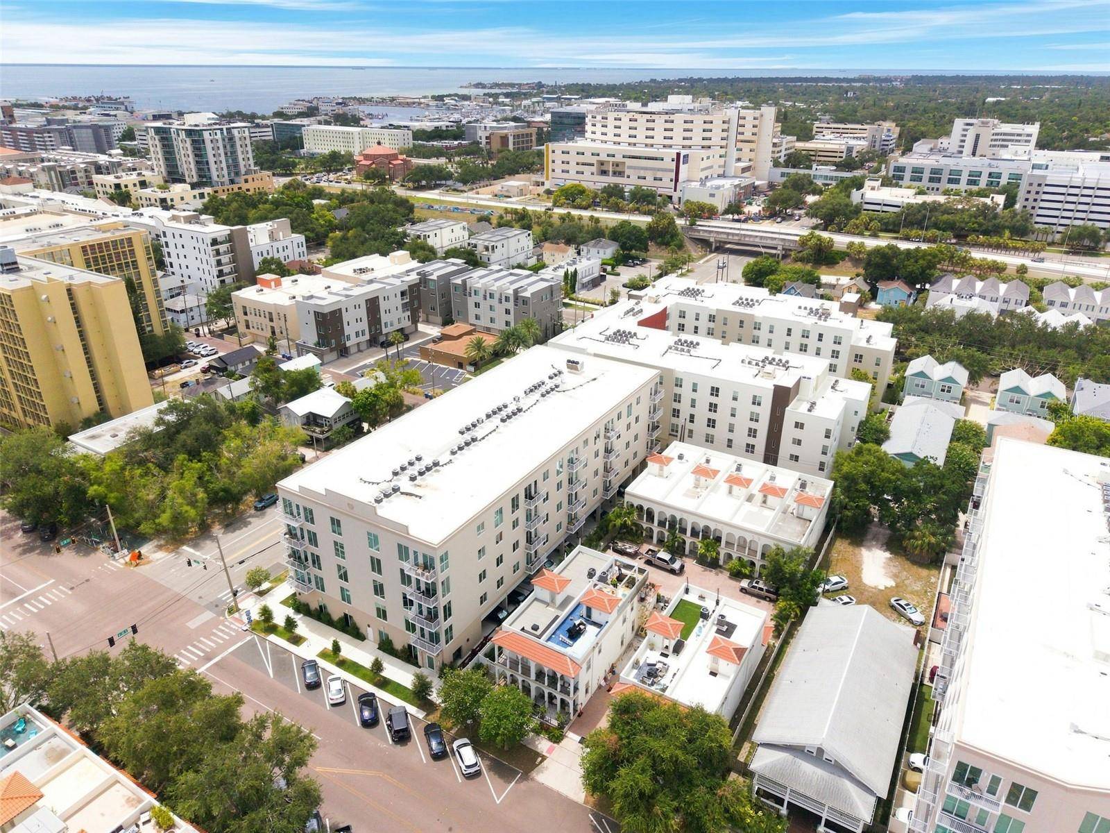 600 3RD AVE S #302, St Petersburg, FL 33701