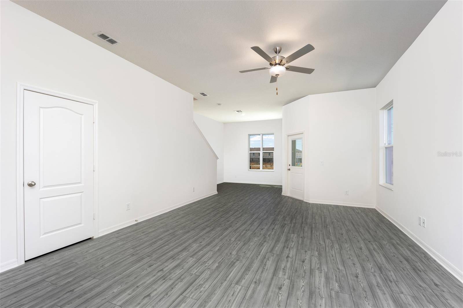 648 POPPY LN, Dundee, FL 33838