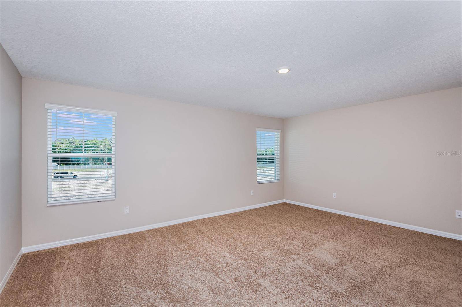 36613 SAGEMOOR DR, Zephyrhills, FL 33541