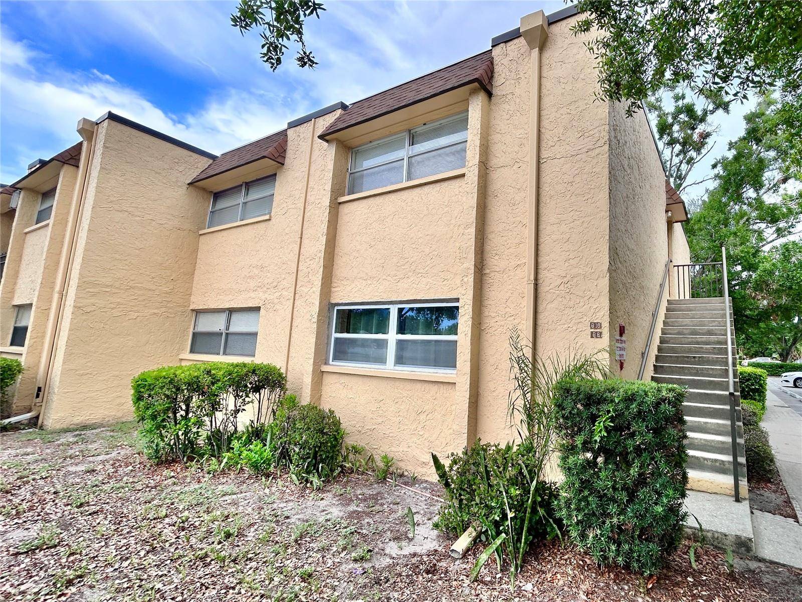 4455 38TH TER N #B16, St Petersburg, FL 33714