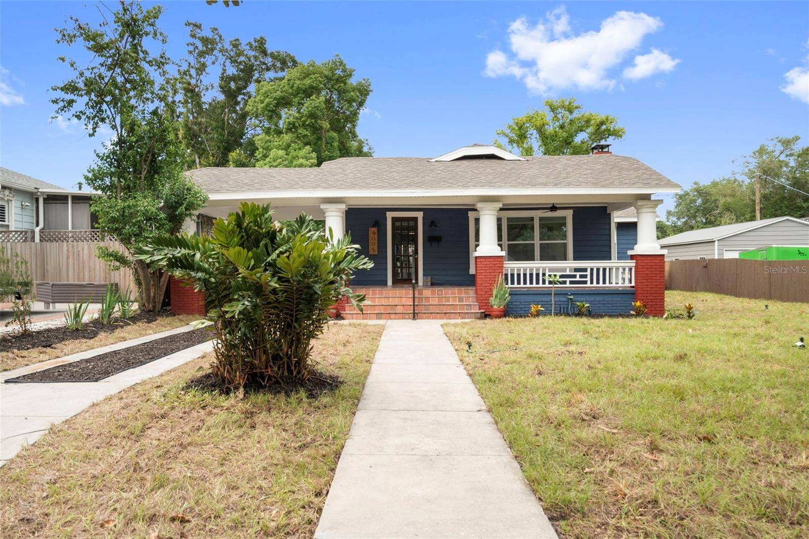 6005 N ORANGE BLOSSOM AVE, Tampa, FL 33604