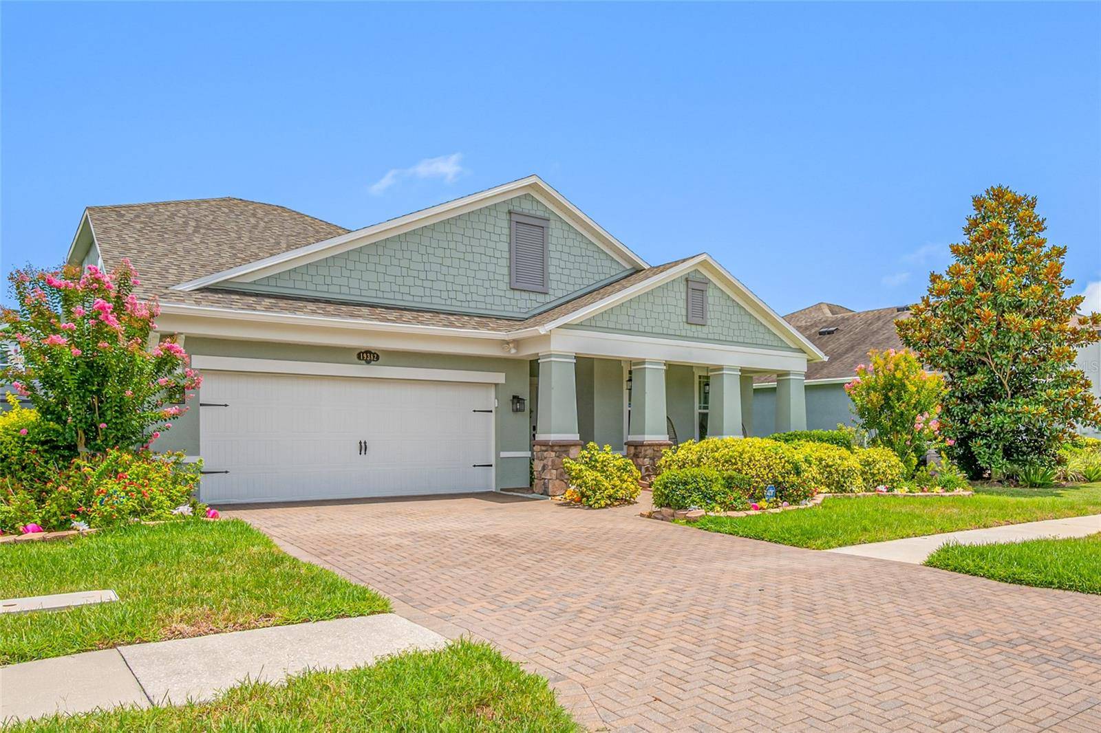 19382 LONG LAKE RANCH BLVD, Lutz, FL 33558