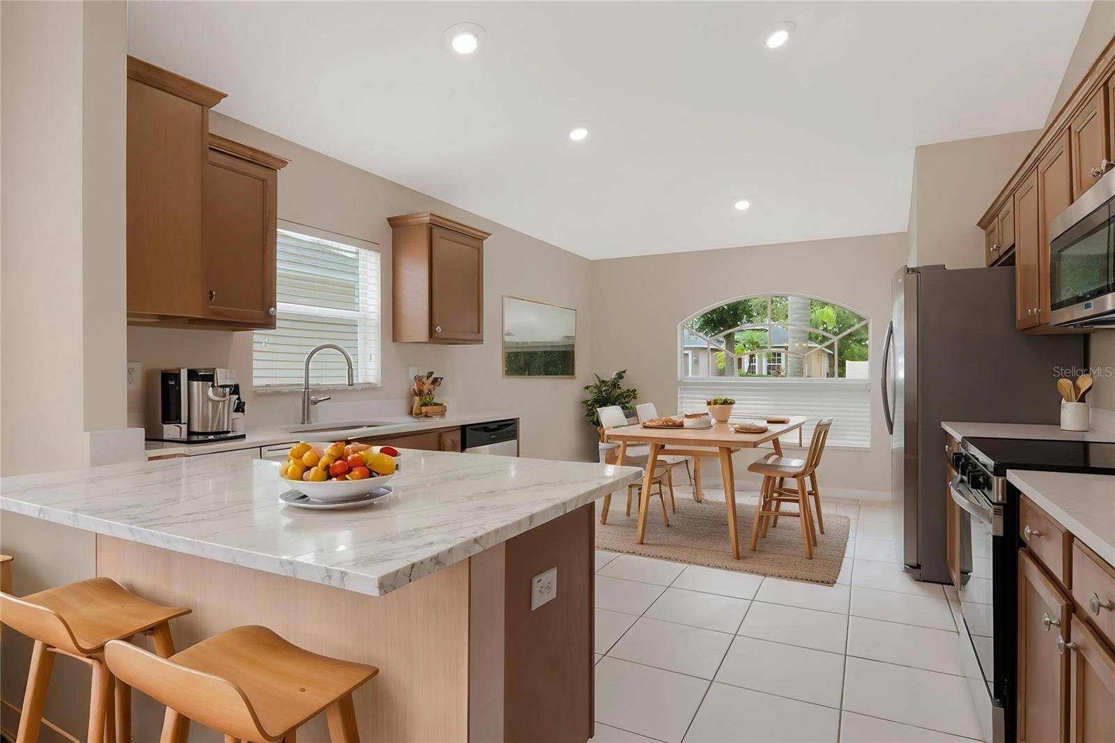 2313 LAWRENCE HALL ST, Ruskin, FL 33570