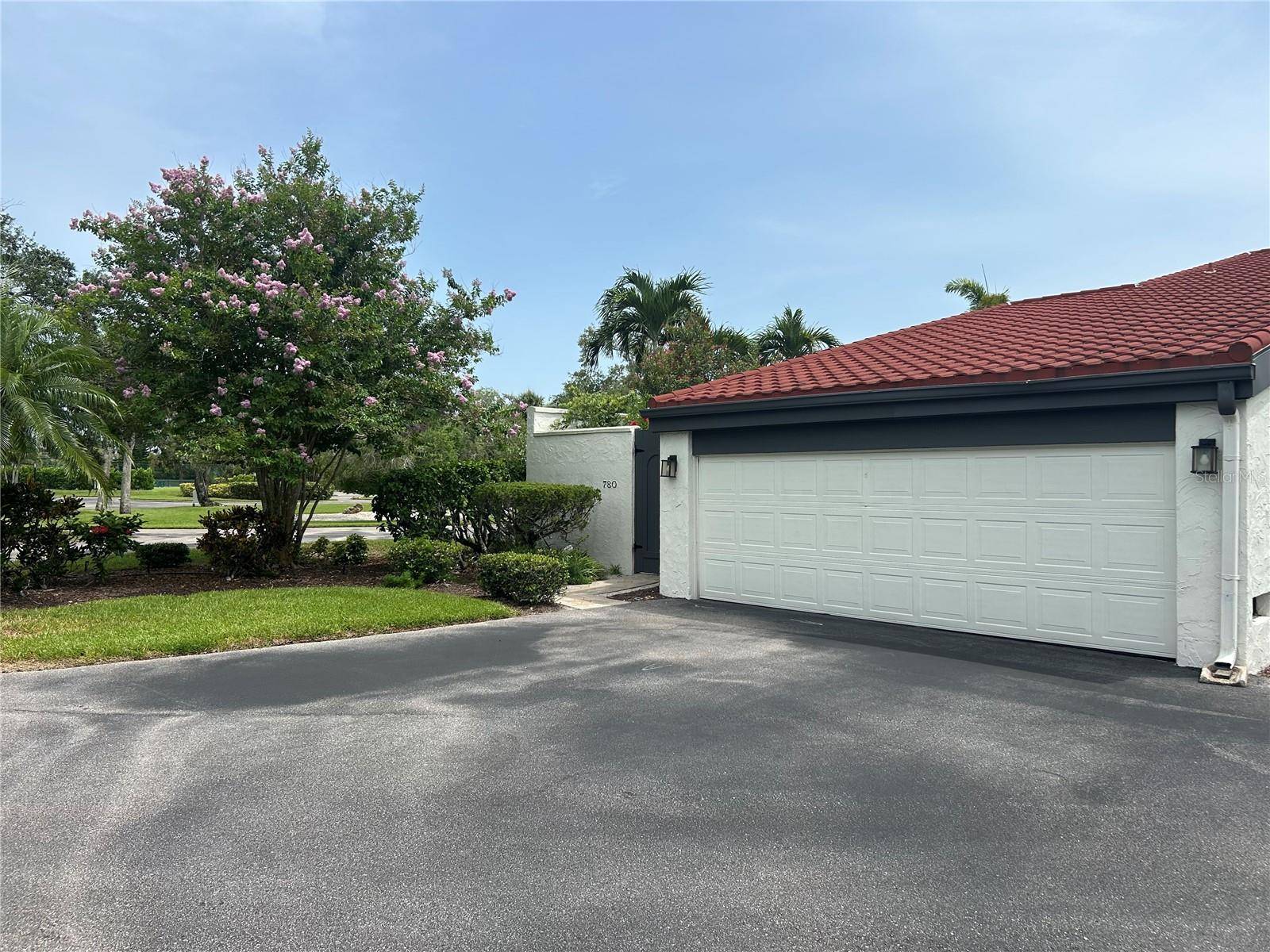 780 SARABAY RD #16, Osprey, FL 34229