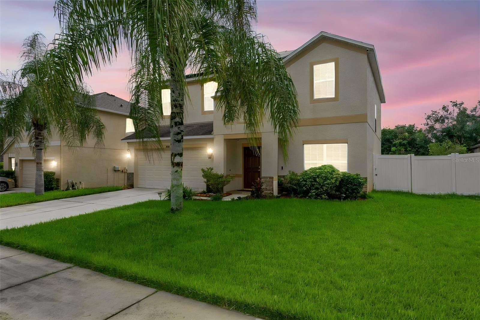 1424 MAIN ST, Valrico, FL 33594