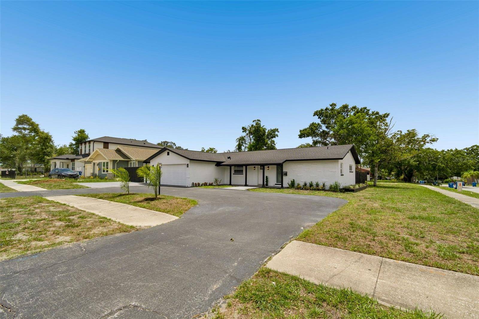 1530 49TH ST N, St Petersburg, FL 33710