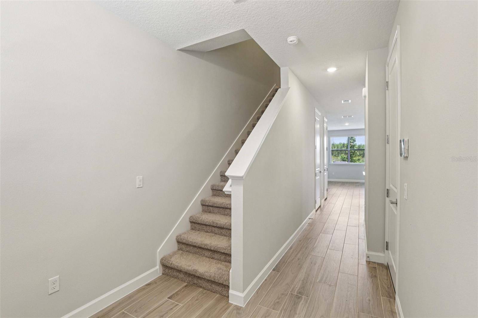 7558 DEER VALLEY CIRCLE, Tampa, FL 33635