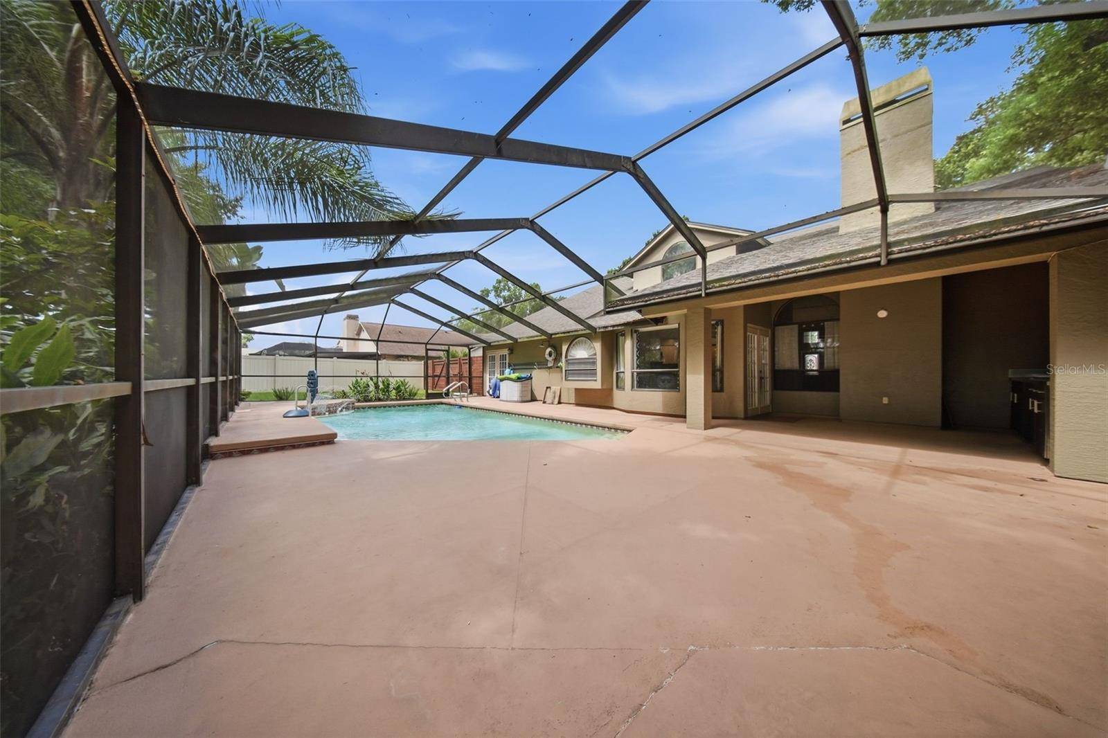 2704 BUCKHORN OAKS DR, Valrico, FL 33594