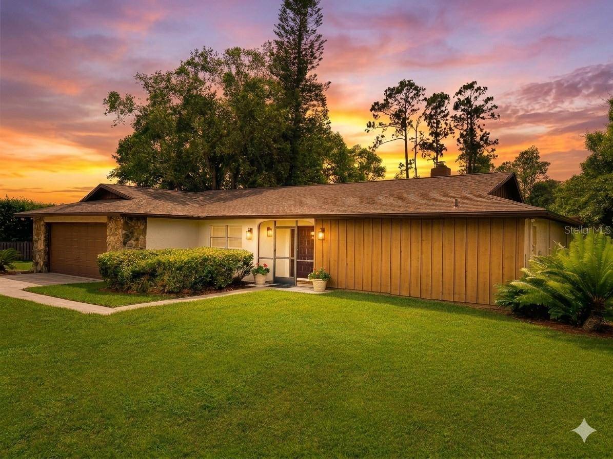 3215 LAKE SAXON DR, Land O Lakes, FL 34639