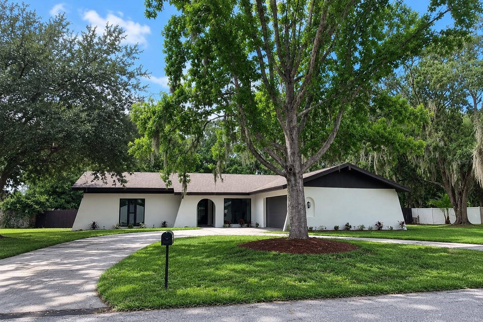 22360 STILLWOOD DR, Land O Lakes, FL 34639