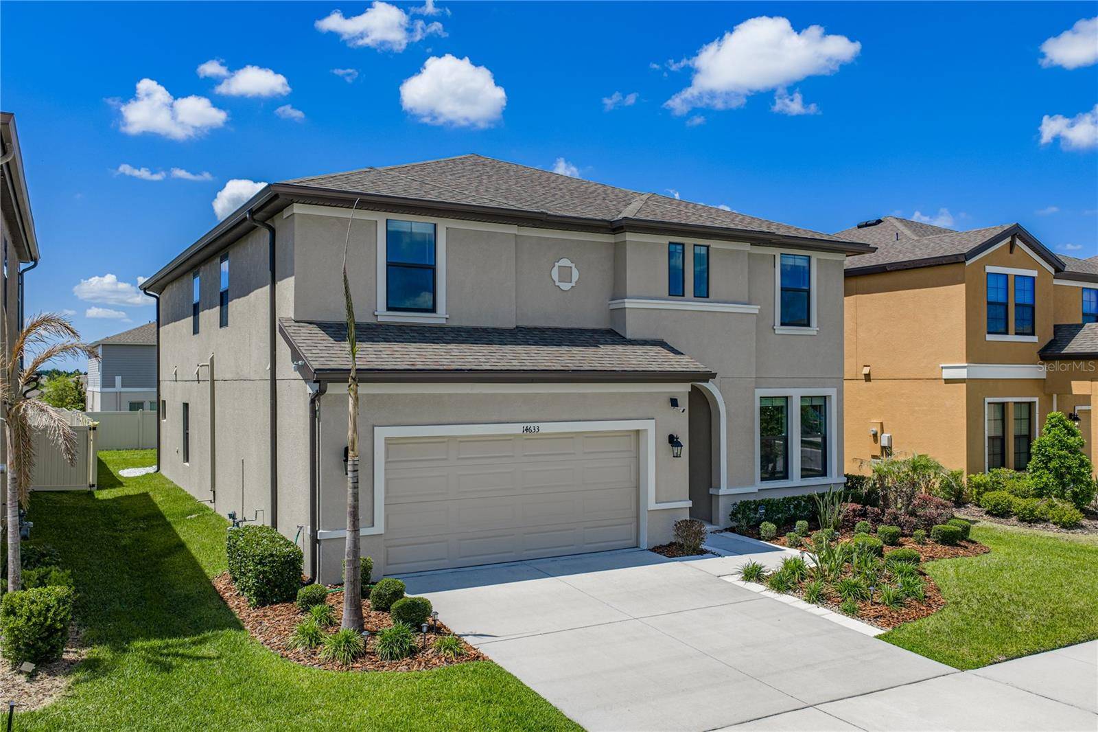 14633 RED CASTLE AVE, Lithia, FL 33547