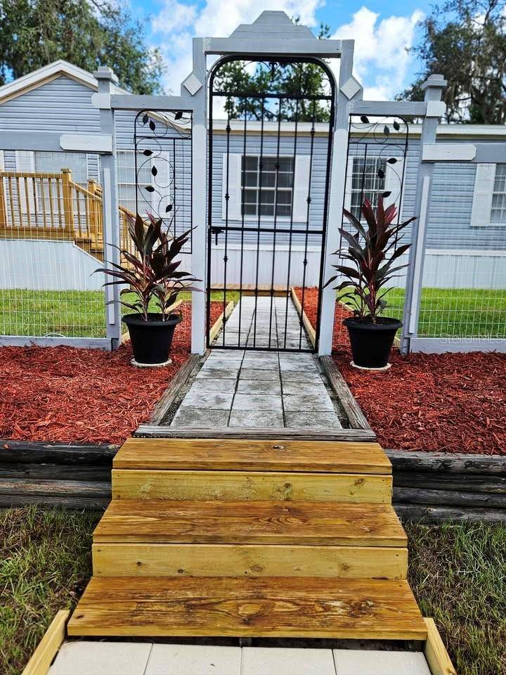 12119 LAMONT AVE, New Port Richey, FL 34654
