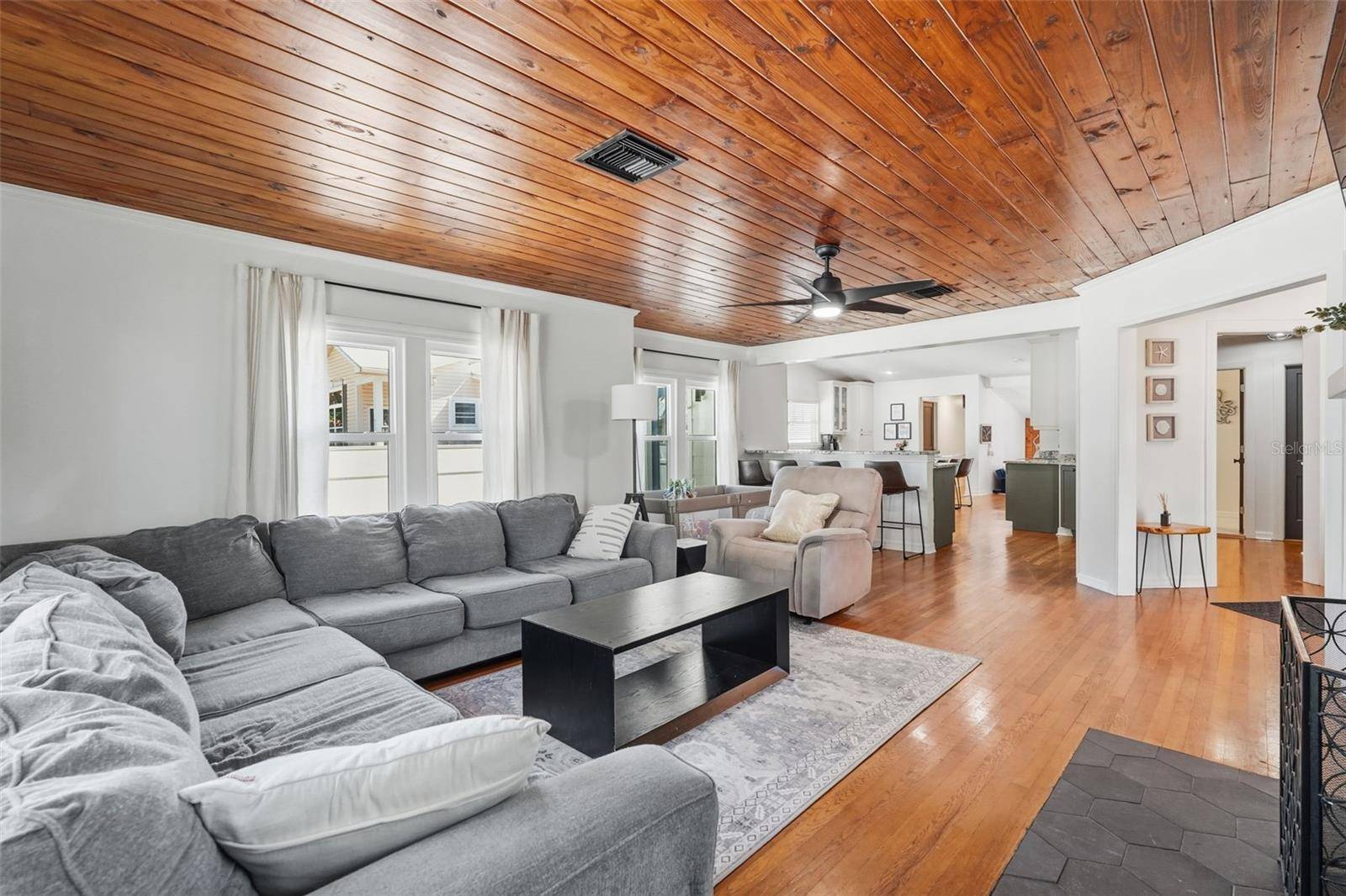 517 AVERY AVE, Crystal Beach, FL 34681