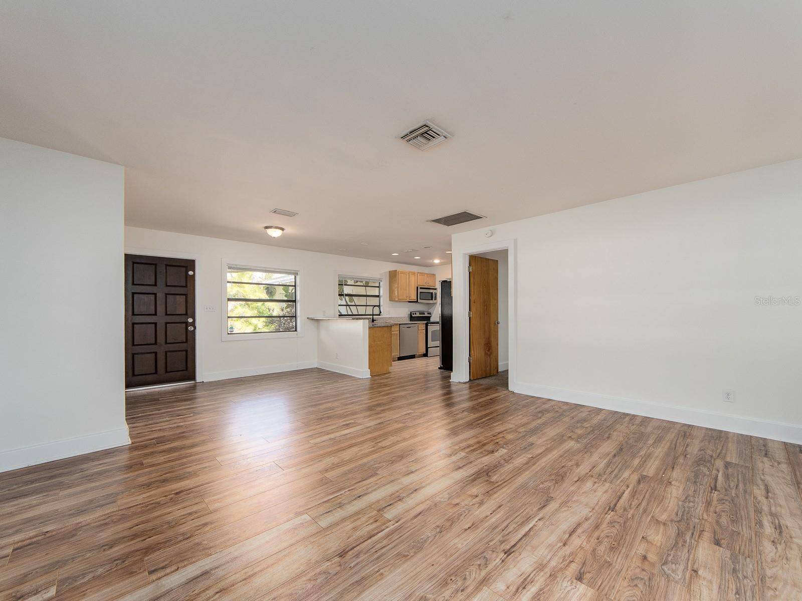 2242 INDIAN AVE S, Largo, FL 33770