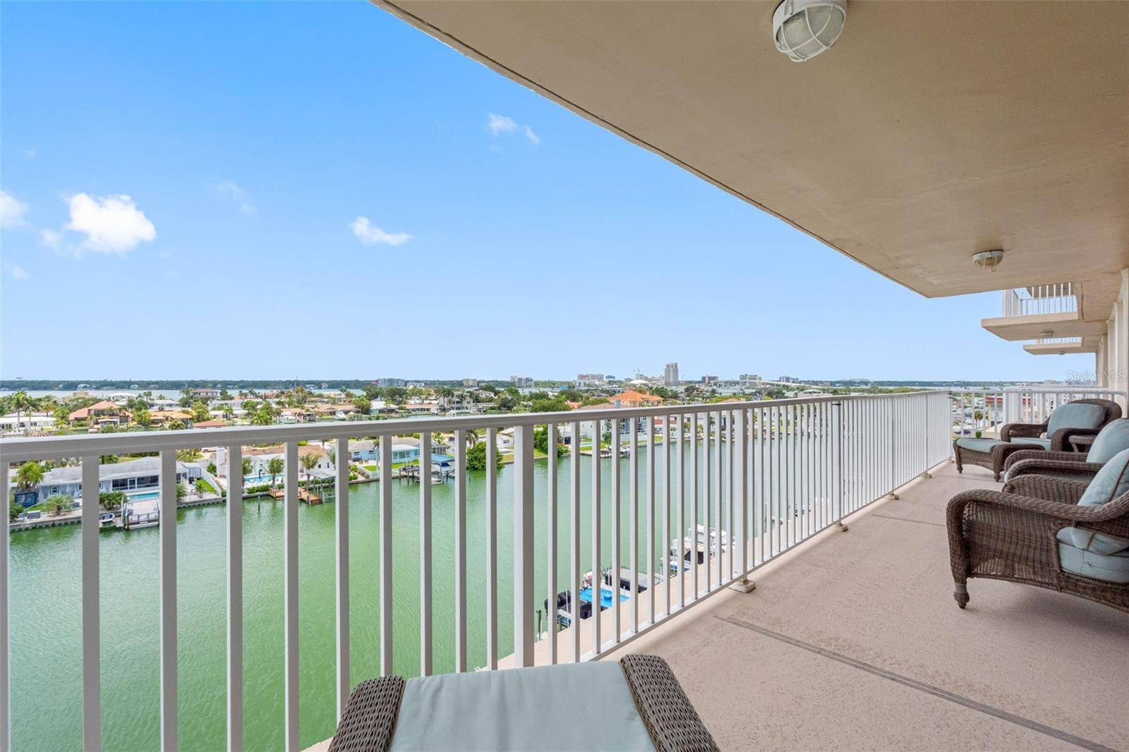 223 ISLAND WAY #7F, Clearwater Beach, FL 33767