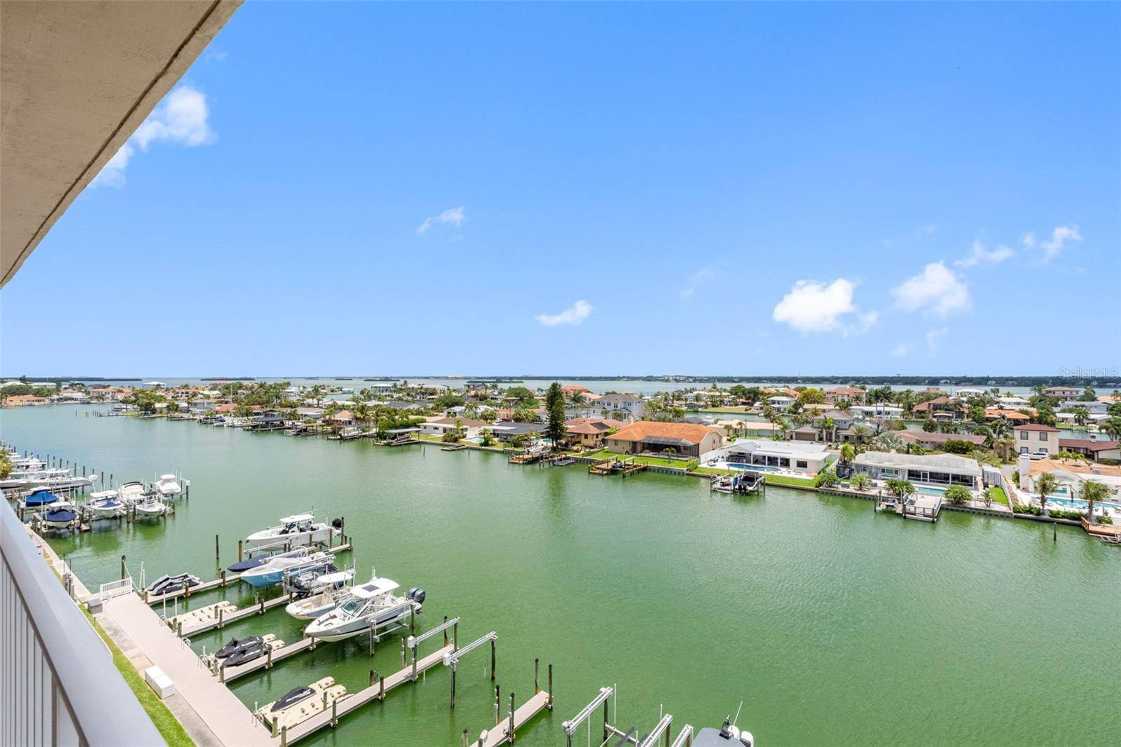 223 ISLAND WAY #7F, Clearwater Beach, FL 33767