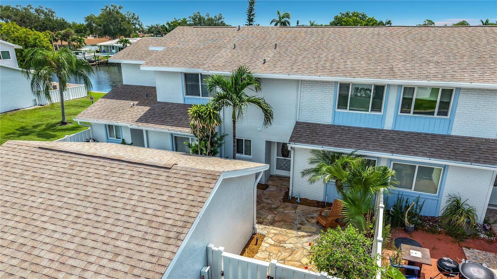 6537 CAPE HATTERAS WAY NE #2, St Petersburg, FL 33702