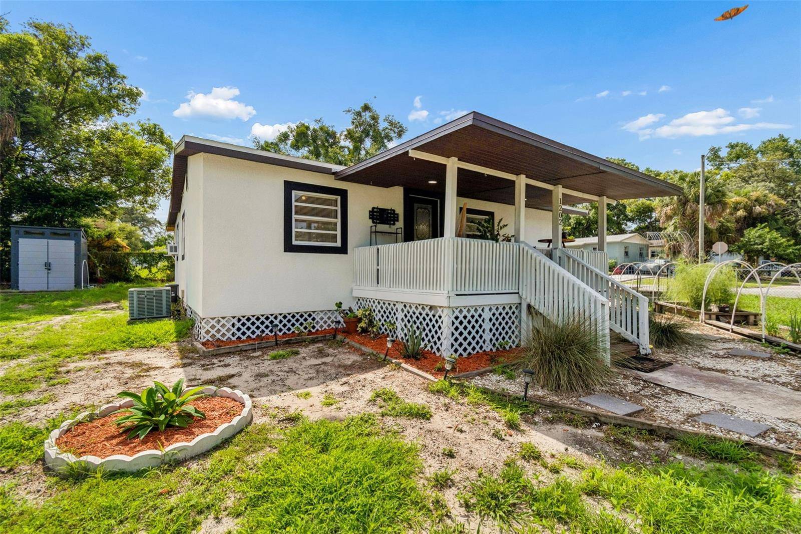1202 E ANNIE ST, Tampa, FL 33612