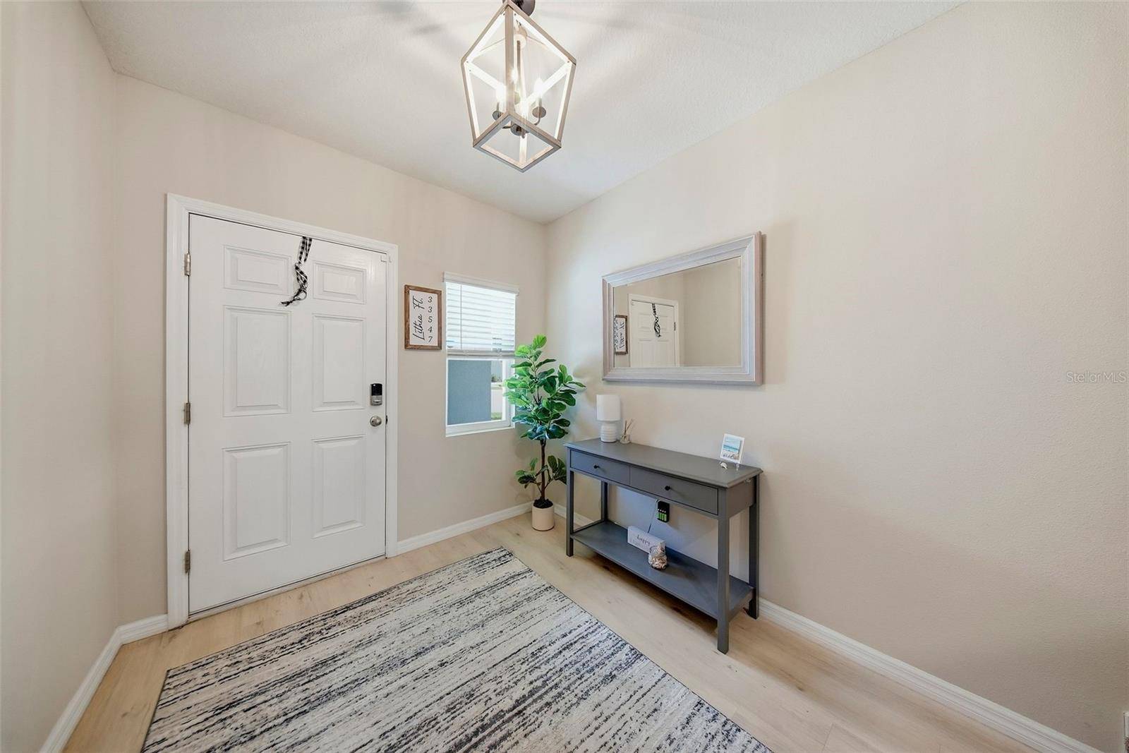 12953 CAMARILLO PL, Lithia, FL 33547
