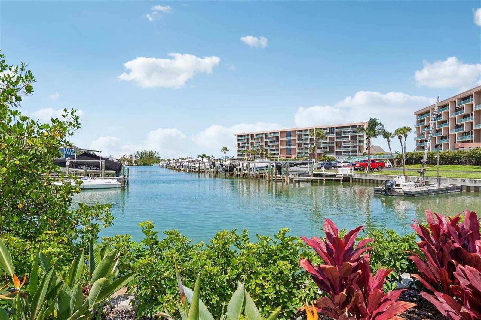 1 KEY CAPRI #406W, St Petersburg, FL 33706