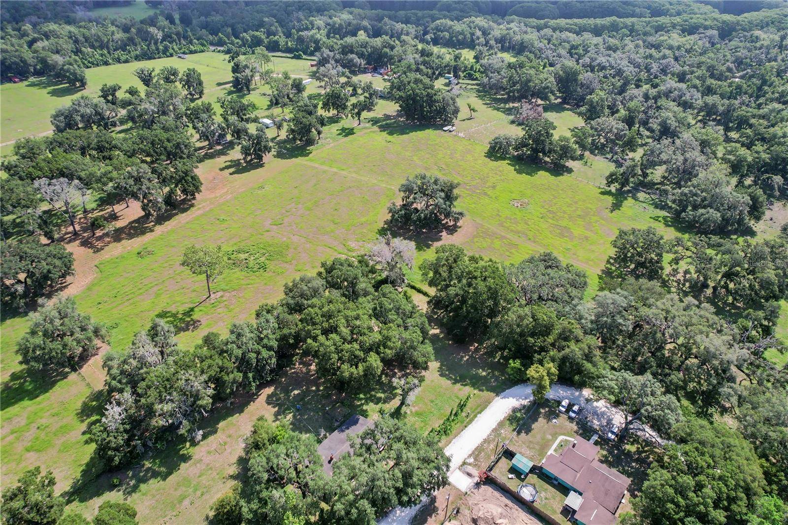37952 CRYSTAL WAY, Dade City, FL 33523