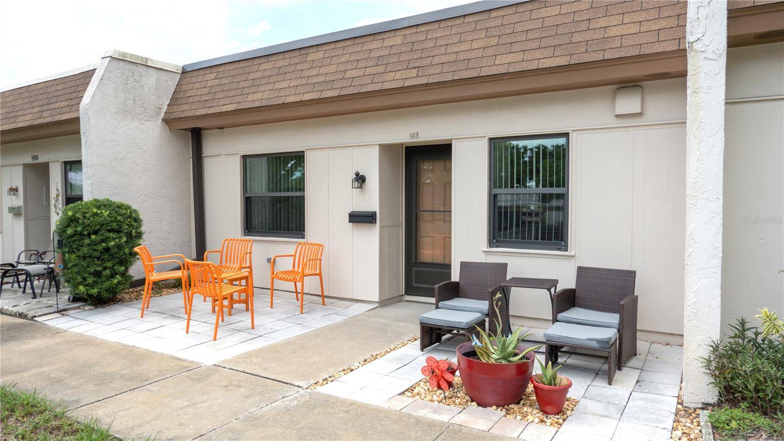 1418 ARROWHEAD CIR W #20D, Clearwater, FL 33759