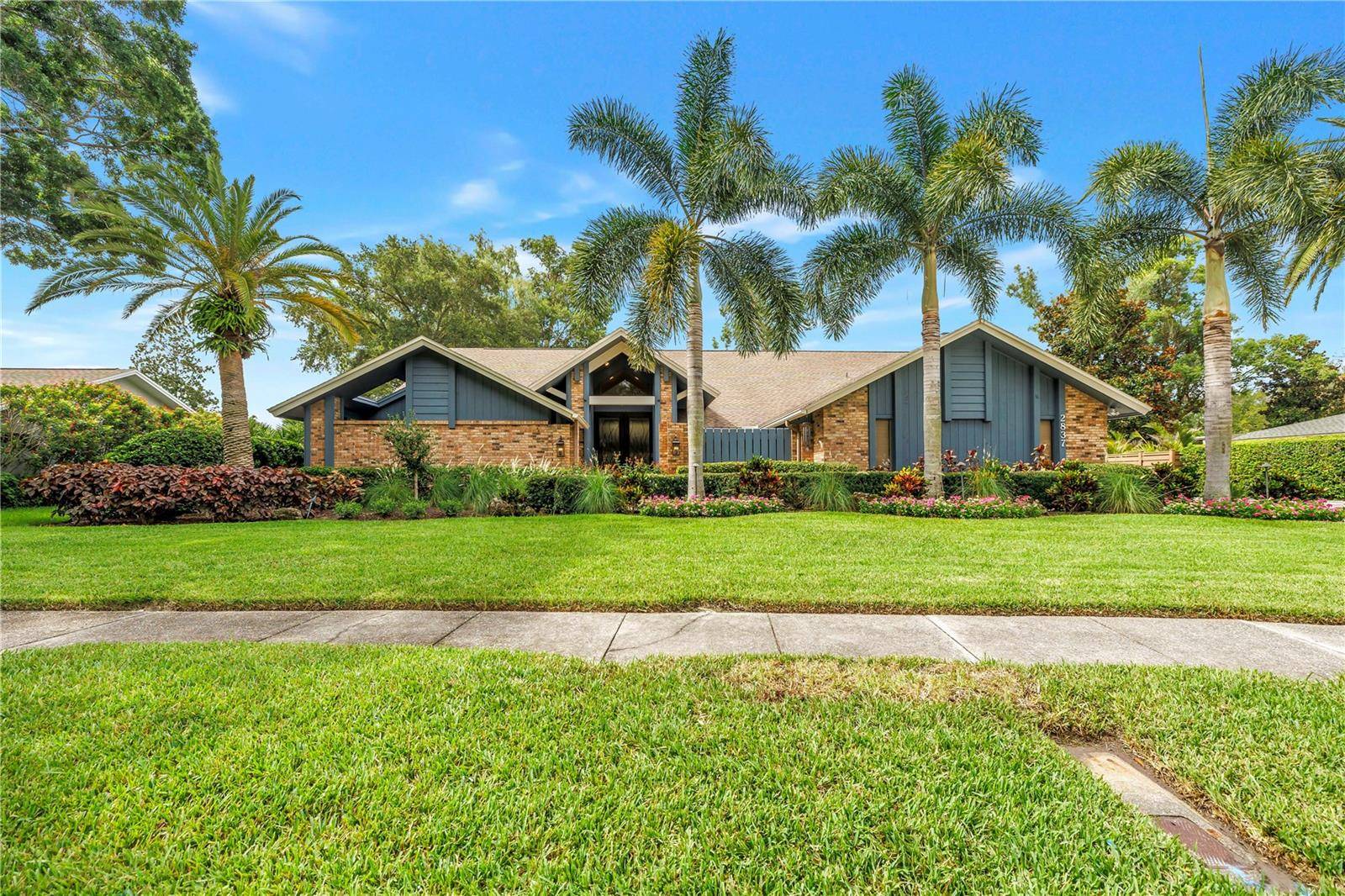 2837 SABER DR, Clearwater, FL 33759