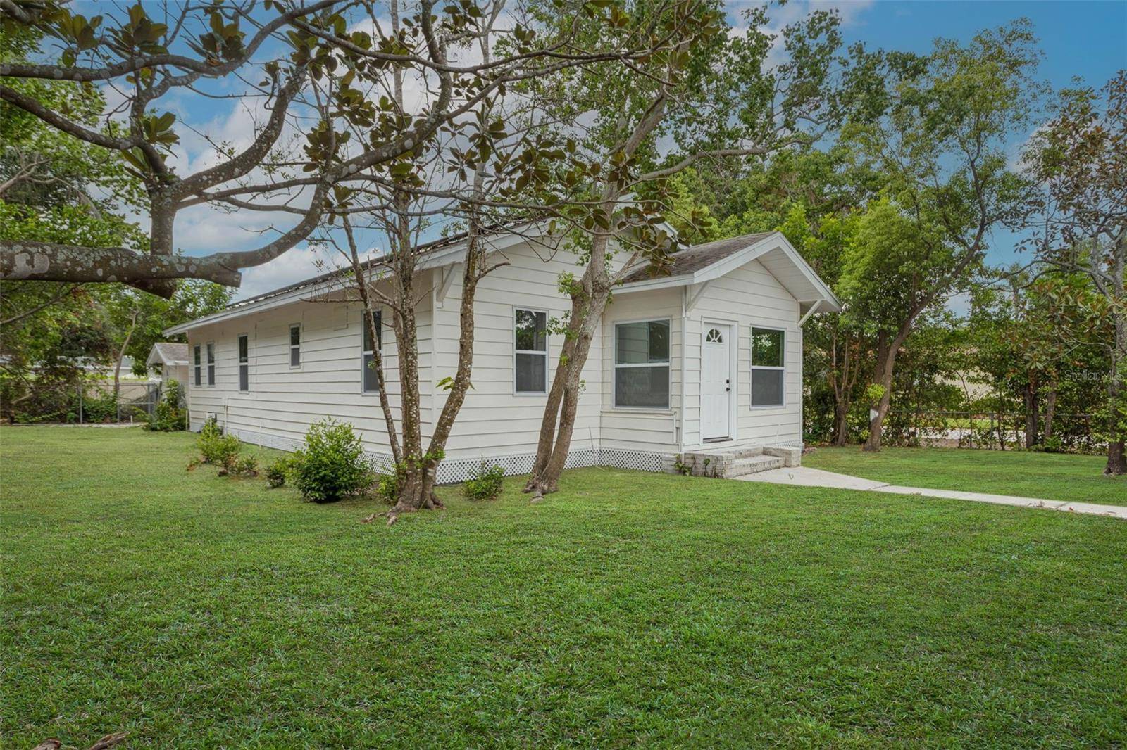 4660 7TH AVE N, St Petersburg, FL 33713